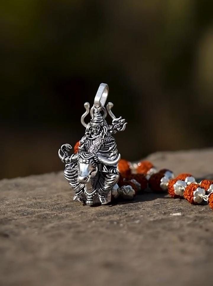 Lord Shiva with Nandi Silver Plated Pendant Chain