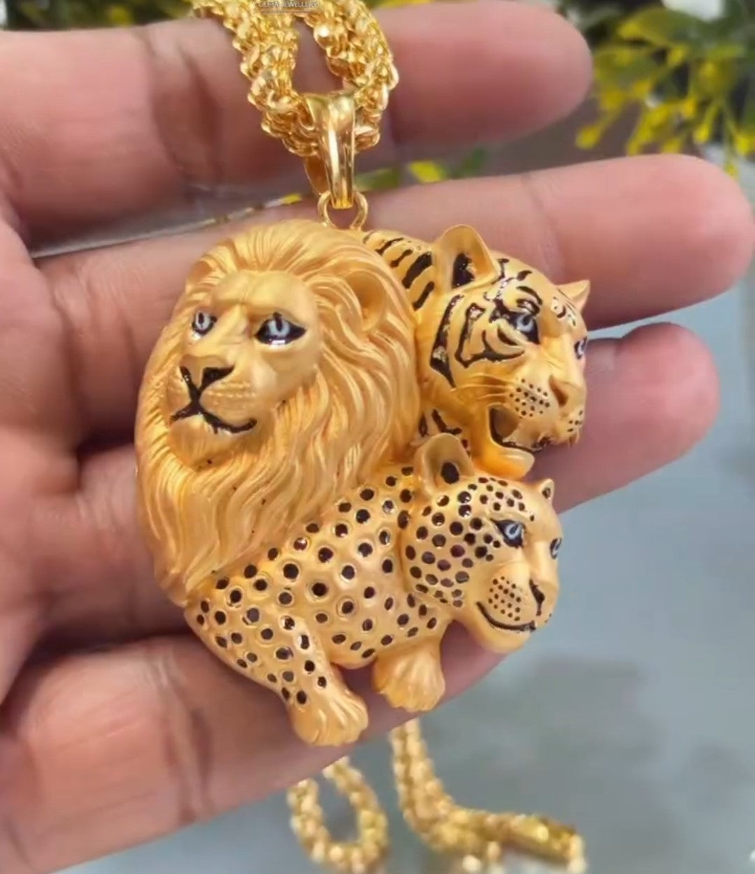 Lion Face Maharaja Pendant