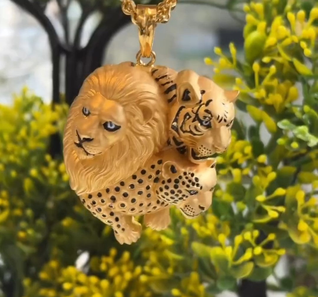 Lion Face Maharaja Pendant