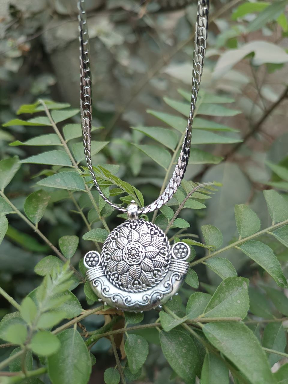 kavach Kundal Pendant With Chain