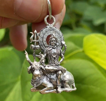 Shivji Seating On Nandi Pendant With Chain