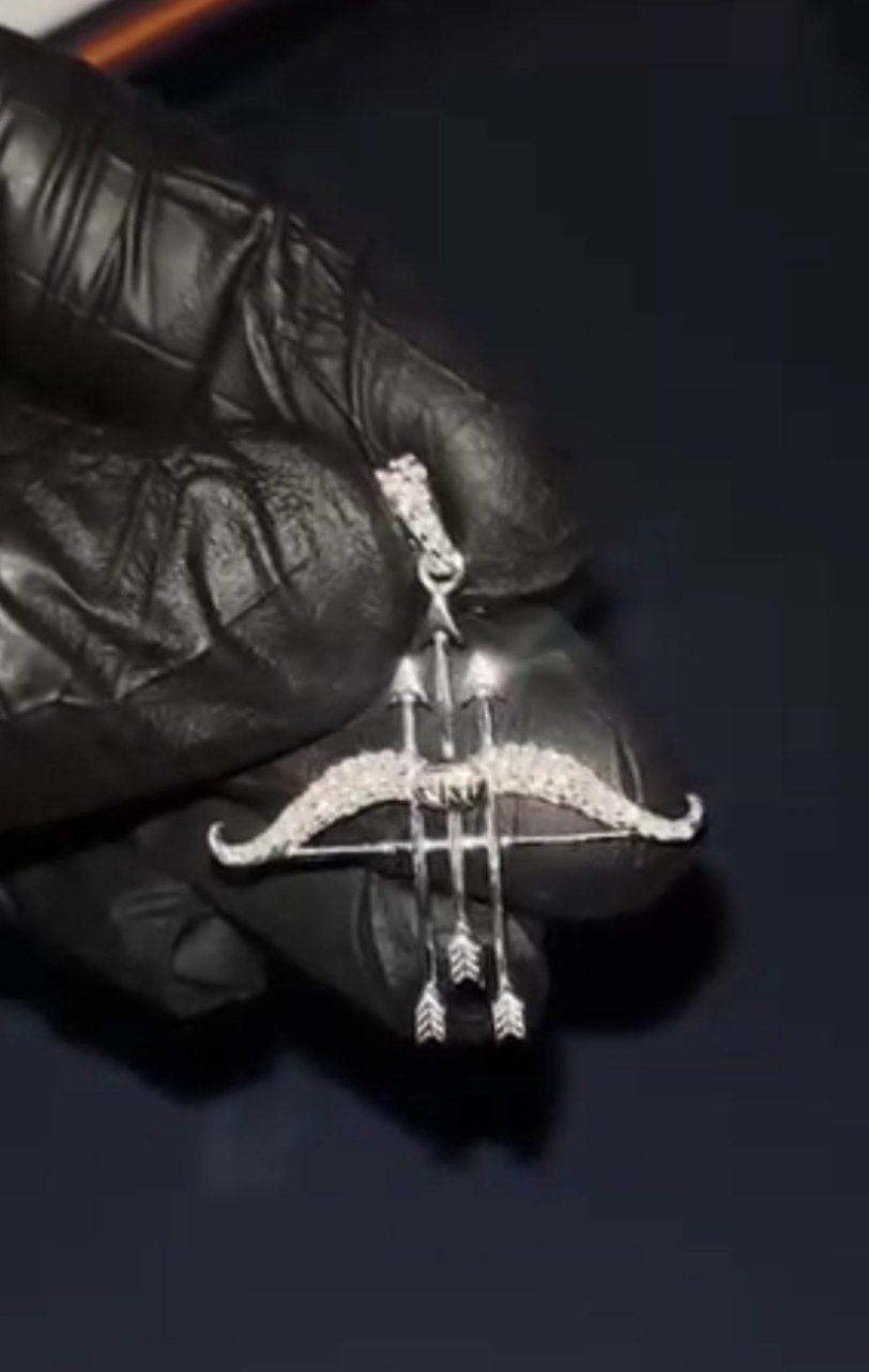 Shree Ram Dhanush Pendant With Chain
