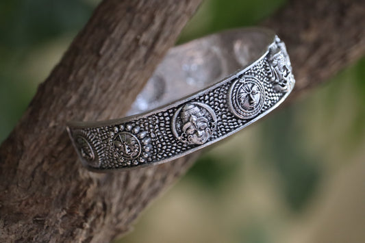 Navgraha Shakti Kada/Bracelete