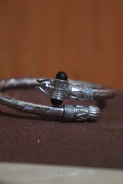 Trishul Stambha Power kada