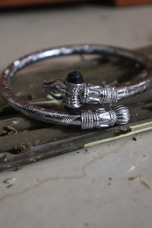 Trishul Stambha Power kada